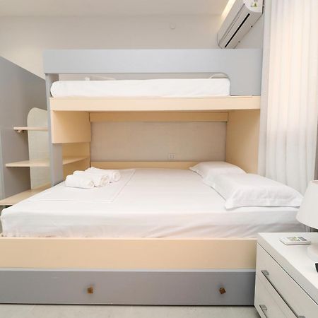Vila Feliz - Premium Rooms With Free Private Parking Vlore Exterior photo